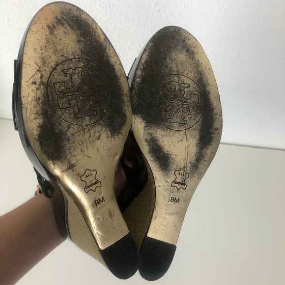 Tory Burch Patent Leather Wedge Heel Sandals 9 - Picture 6 of 9